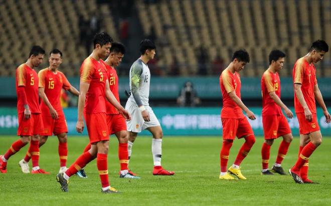 足球俱乐部状态依然赢得球迷点赞不朽情缘杨旭加盟冯潇霆创建的(图3)